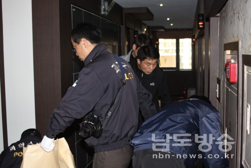 <사진> 9일 조례동 소재 한 모텔에서 35살 (여) 가 변사체로 발견돼 경찰이 수사에 나섰다. 