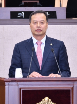 송하진 여수시의원.