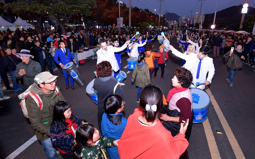 지난해 열린 동동북축제 장면.