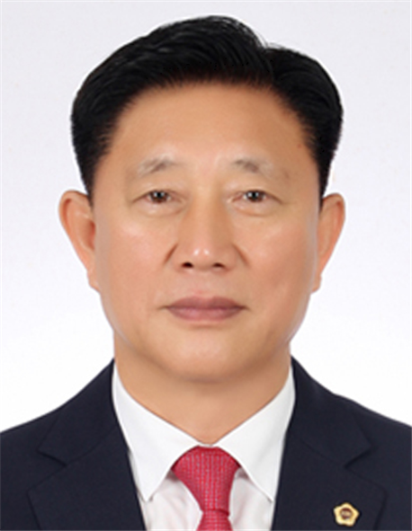 제11대 전남도의회 후반기 의장에 선출된 김한종 의원(장성2, 더불어민주당).